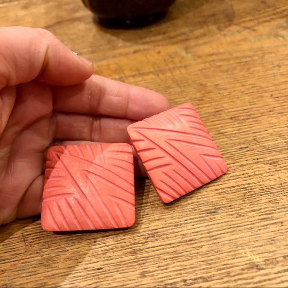 Vintage | Wooden Carved Coral Statement Earrings - Picture 2 of 5